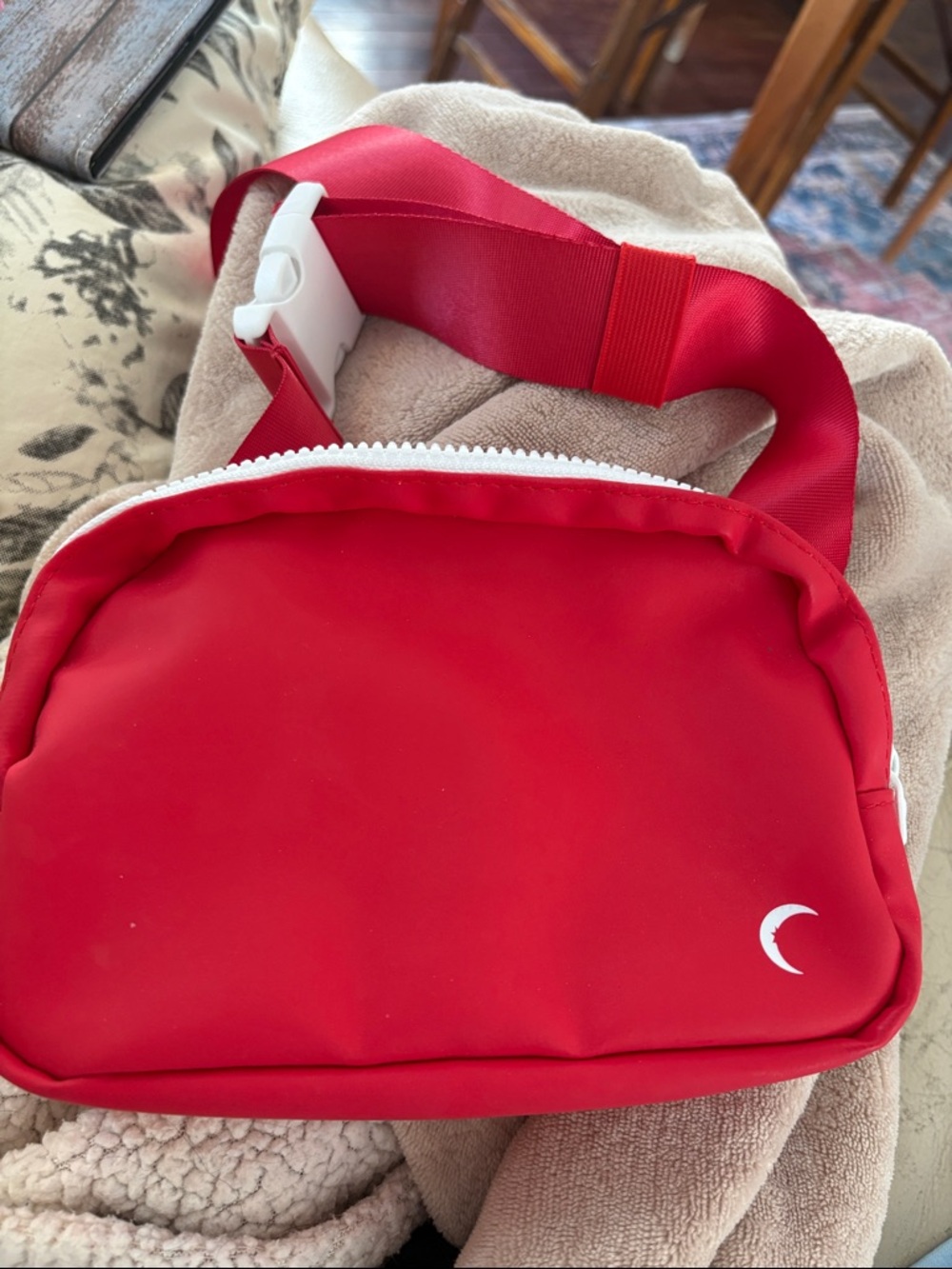 Zyia Red Crescent Accent Crossbody Bag